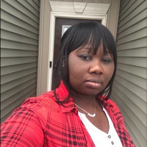 Meet your Posher, Charlene